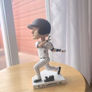 New In Box Colorado Rockies DJ LeMahieu Batting Champ Bobblehead Baseball MLB A2